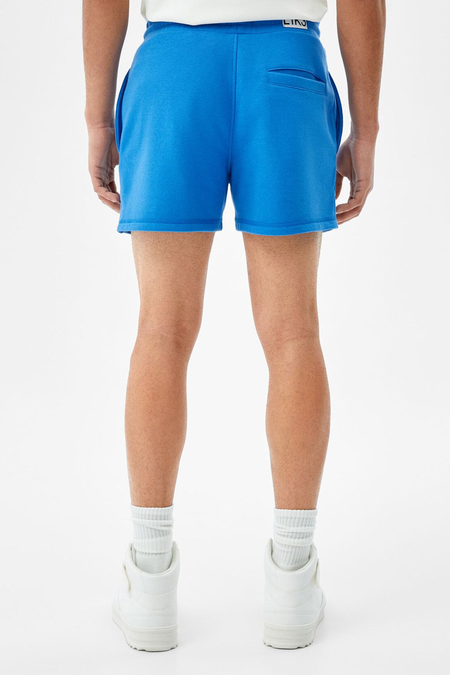 Plush Bermuda Sweat Shorts - immagine 2